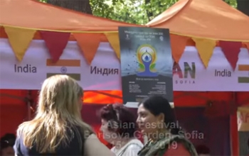 India had a standout presence at the 3rd Asian Festival in Borisova Garden with Kathkali, Yoga, Bhangra and a stall showcasing handicrafts, henna application, sari tying, cuisine, etc.